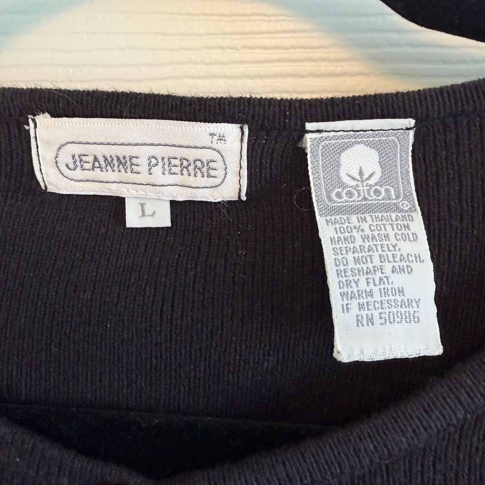 Jeanne Pierre Black Button-Front Women's Cardigan Sweater - Picture 3 of 4